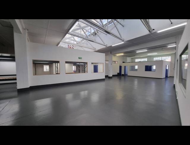 945M² WAREHOUSE TO LET IN OBSERVATORY